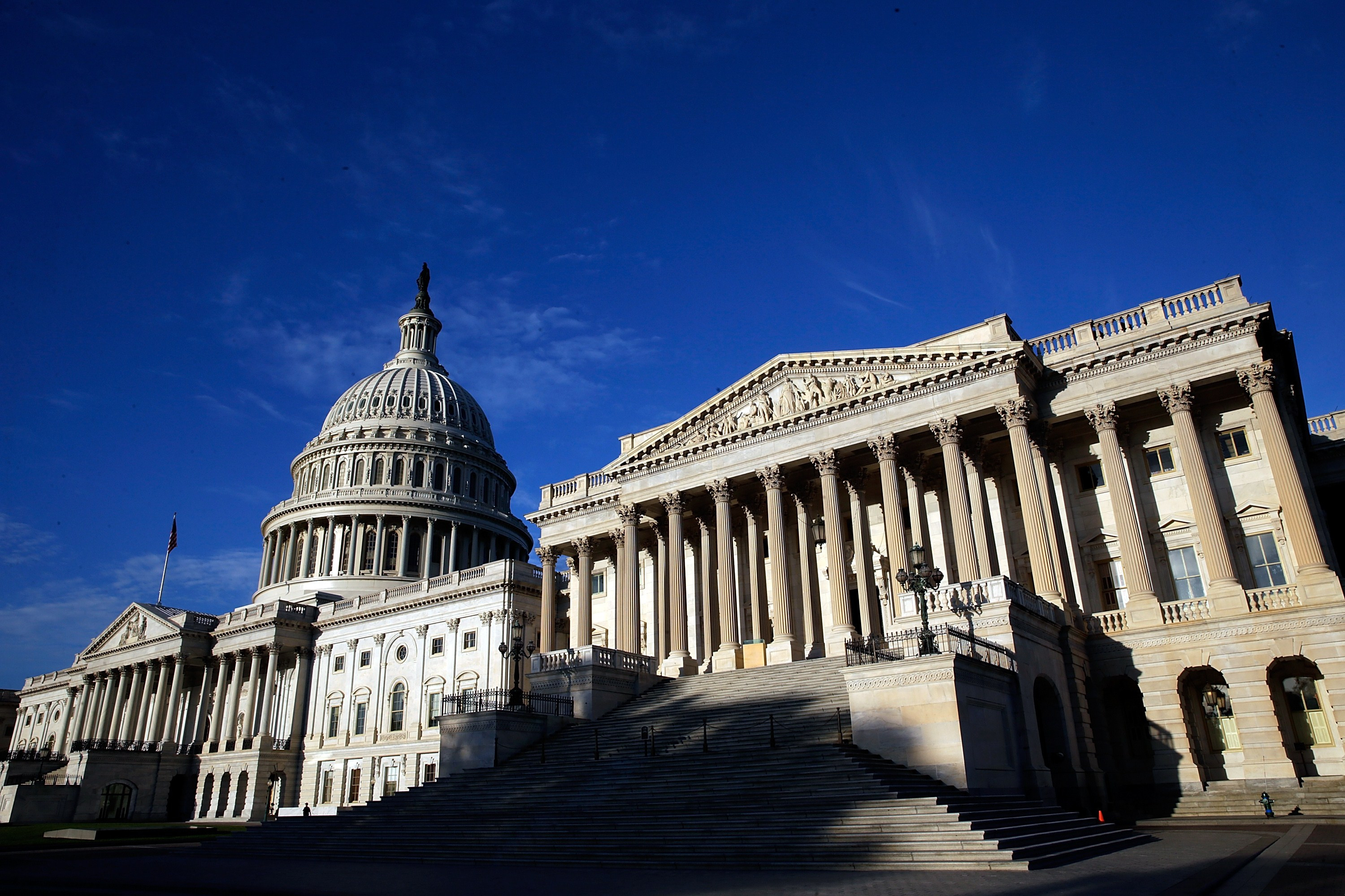 Senatul SUA a adoptat moțiunea de limitare a puterilor de război ale lui Donald Trump. Unde nu ar mai avea voie să atace