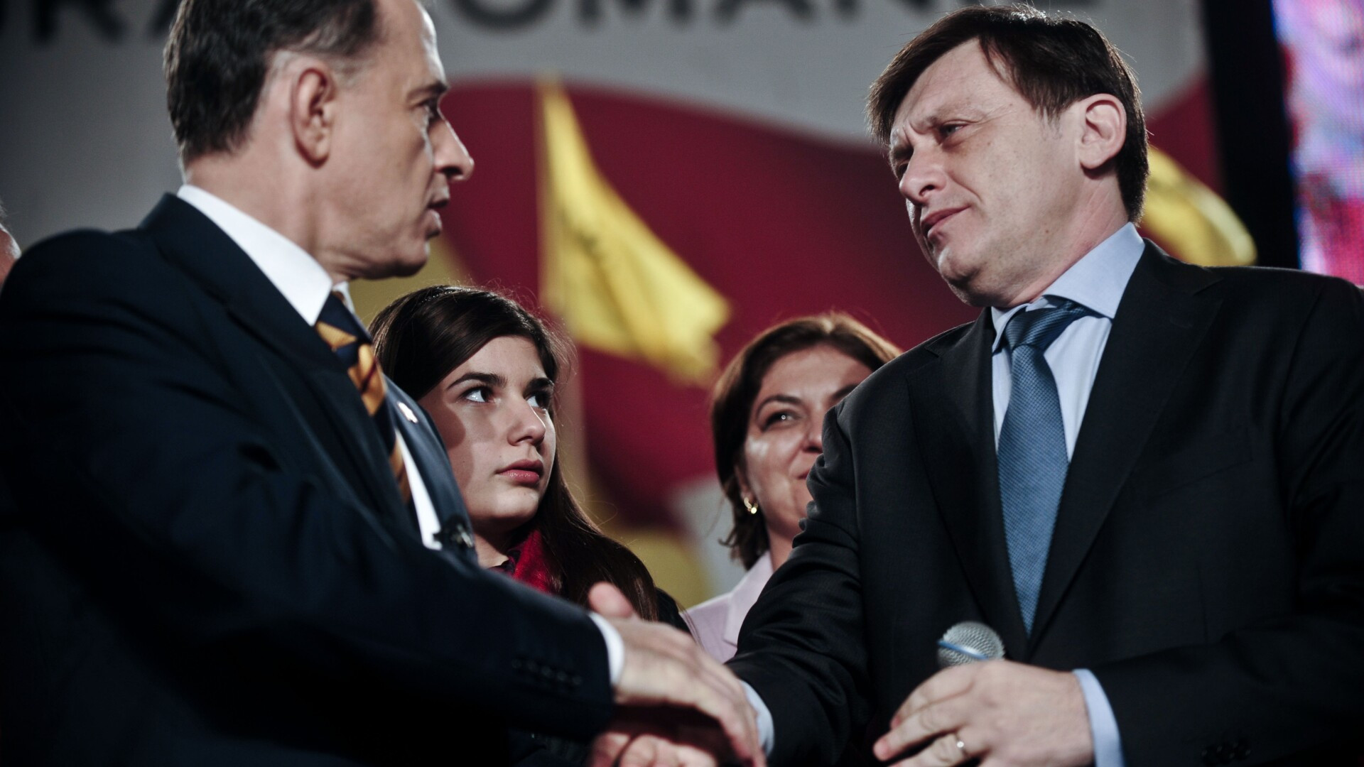 Antonescu: Am o constatare generala, nu e legata de Geoana; Ridicolul si penibilul sa aiba o limita