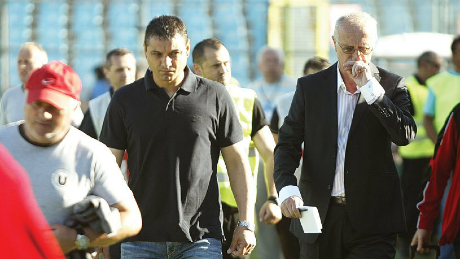 "U" a plecat in cantonament fara Ganea! Varianta surpriza pentru "sepcile rosii"