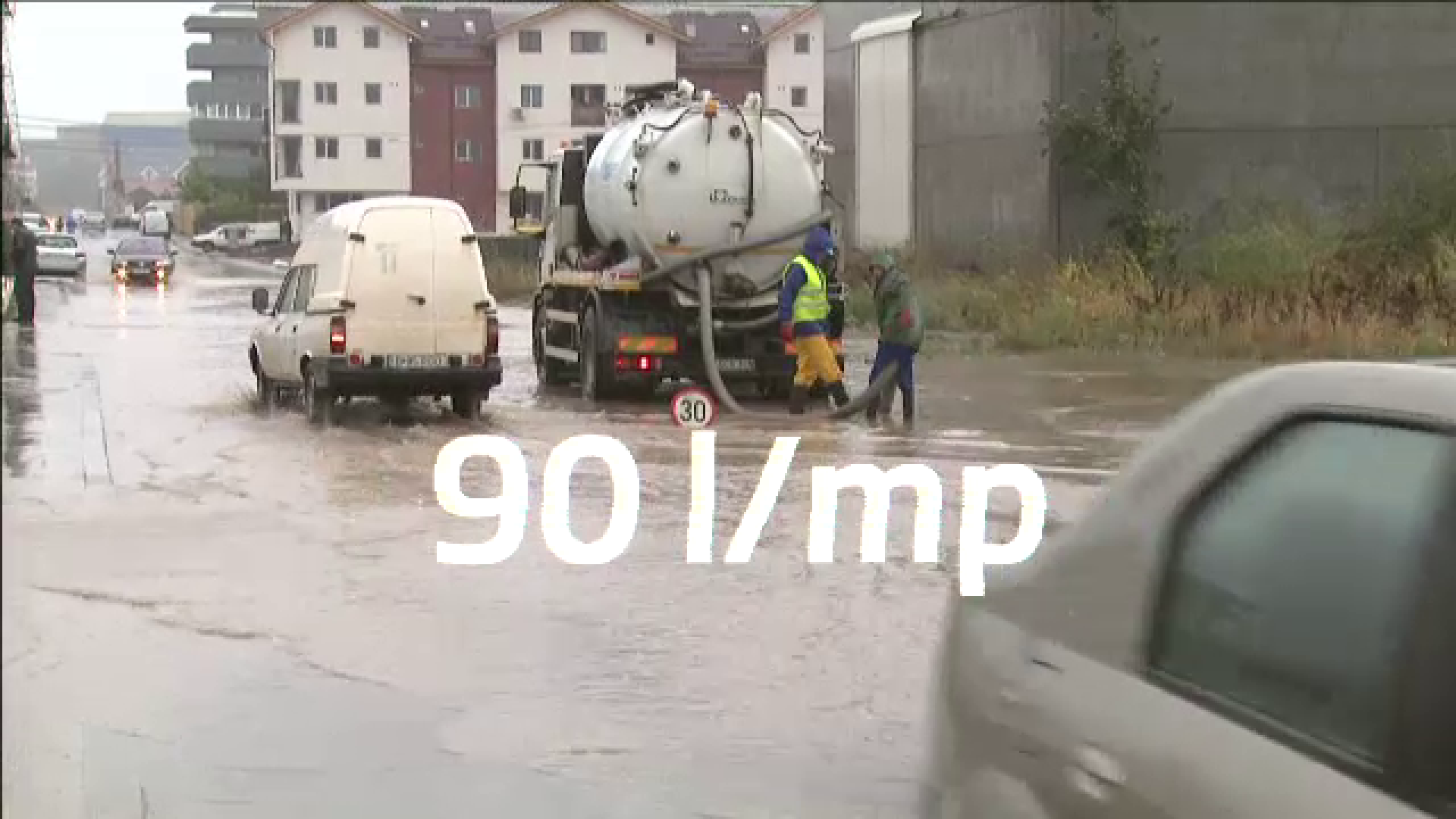 Testul "capital" de rezistenta pentru orice locuitor. Cum au paralizat doua zile de ploi Bucurestiul