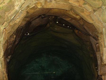 NU s-a ma intamplat asta NICIODATA. Ce a iesit din pamant in acest loc din Romania, dupa un cutremur