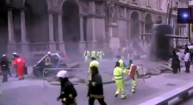 Cum a ajuns un submarin in mijlocul orasului. Trecatorii s-au speriat ingrozitor. VIDEO