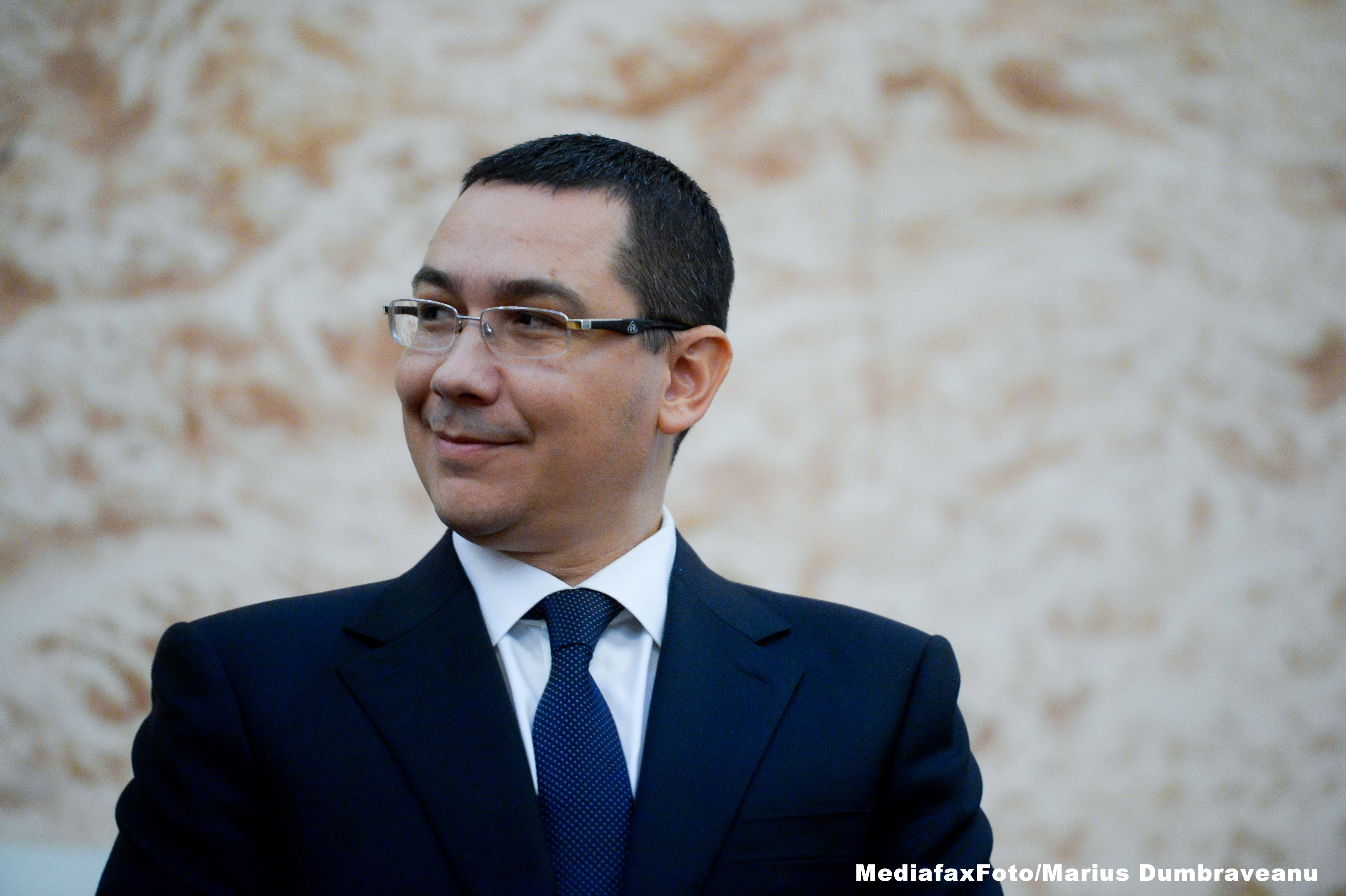 LIVE pe StirilePROTV.ro. Victor Ponta a convocat Comandamentul de pentru inundatii la Palatul Victoria