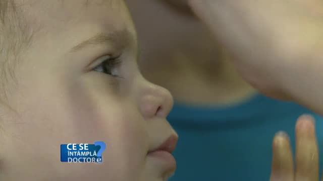 Atentie maxima la lacrimile bebelusilor. Primele semne ale afectiunilor oculare grave