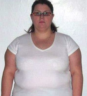 "Era alta femeie cand a ajuns la altar." Mireasa "obeza" care a asteptat 12 ani pentru a se casatori