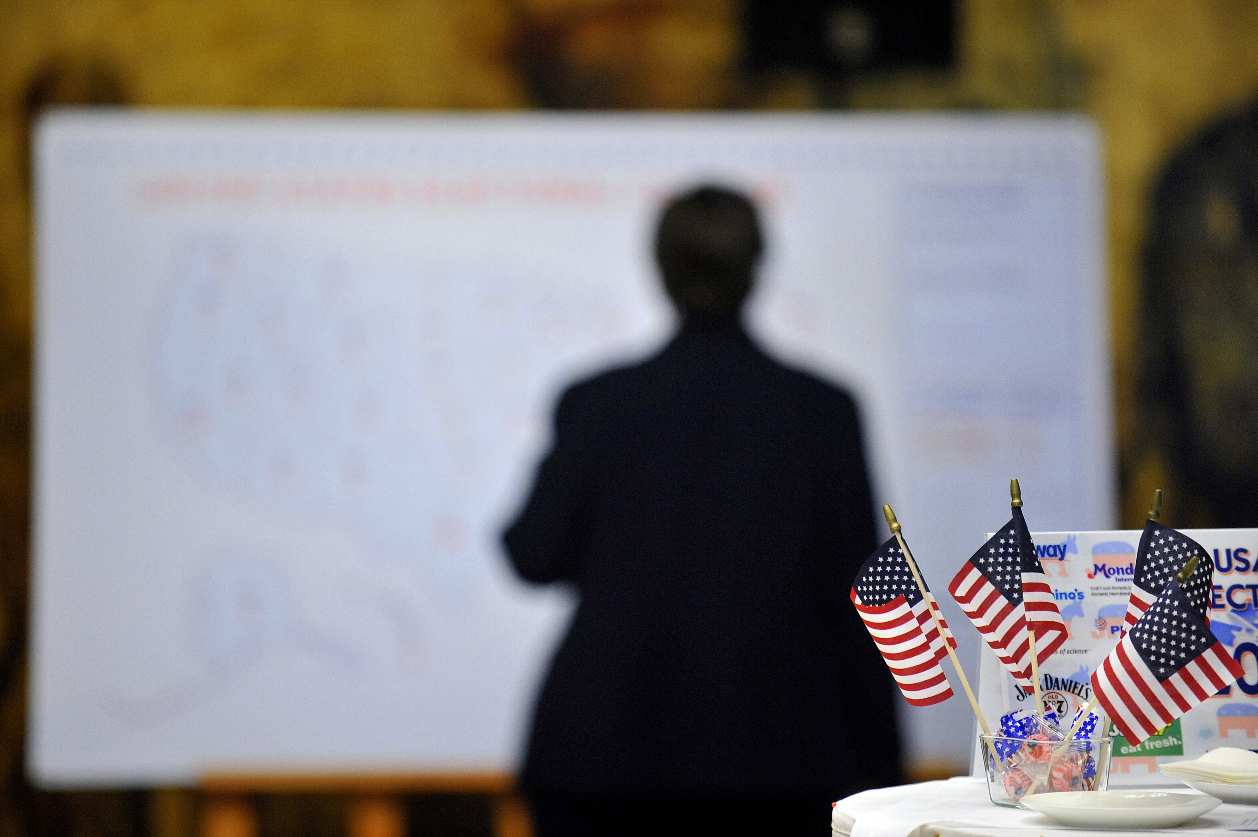 Ambasada SUA a anulat toate programările pentru vizele de turism și afaceri pentru români