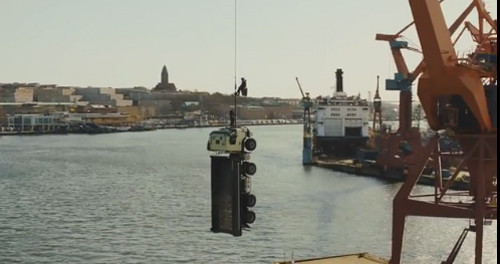 Masini de categoria grea. Motivul pentru care seful companiei s-a urcat pe camion ca sa-si vanda marfa