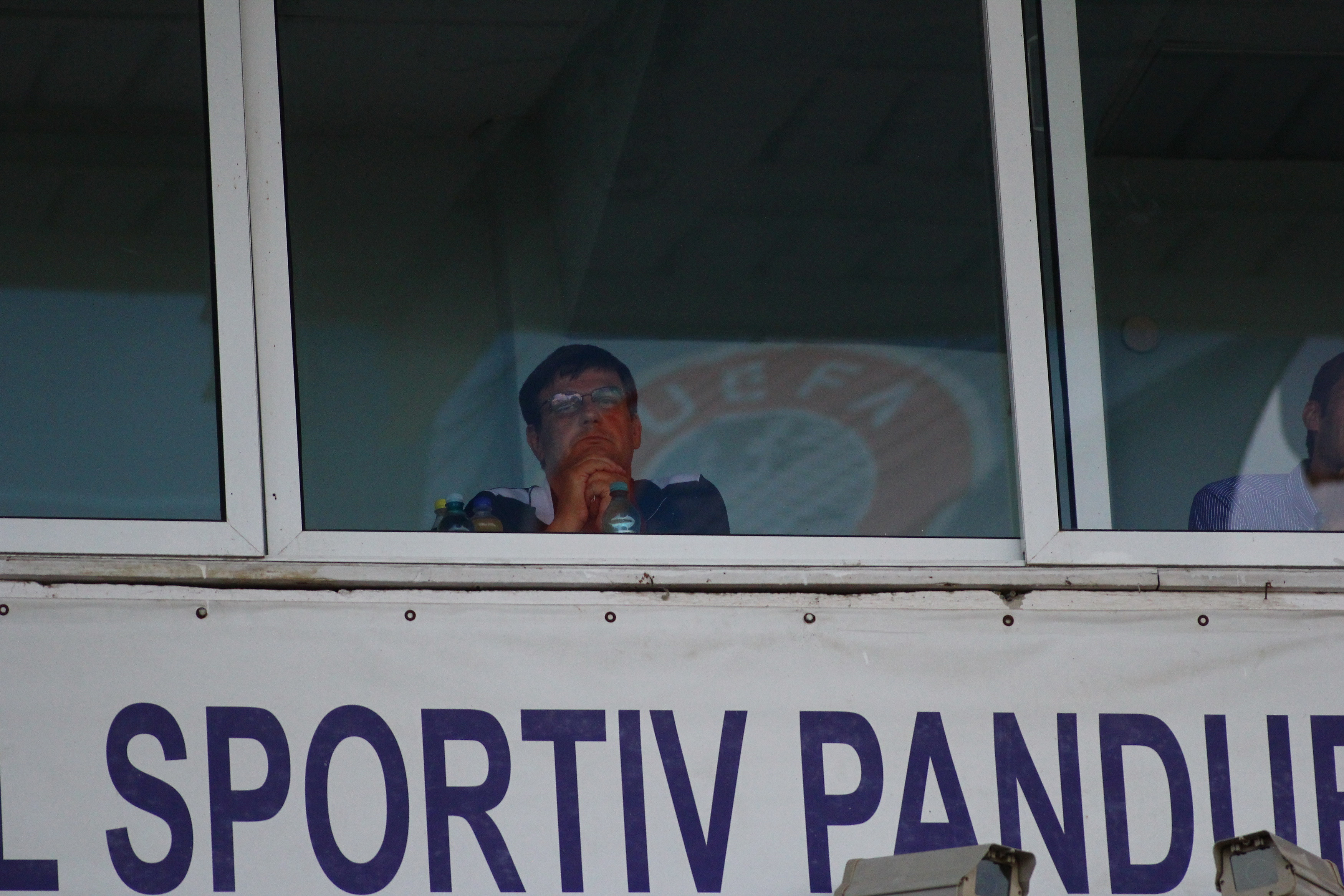 Marin Condescu, acuzat de spalare de bani. Perchezitii la sediul clubului Pandurii si la locuinta sa