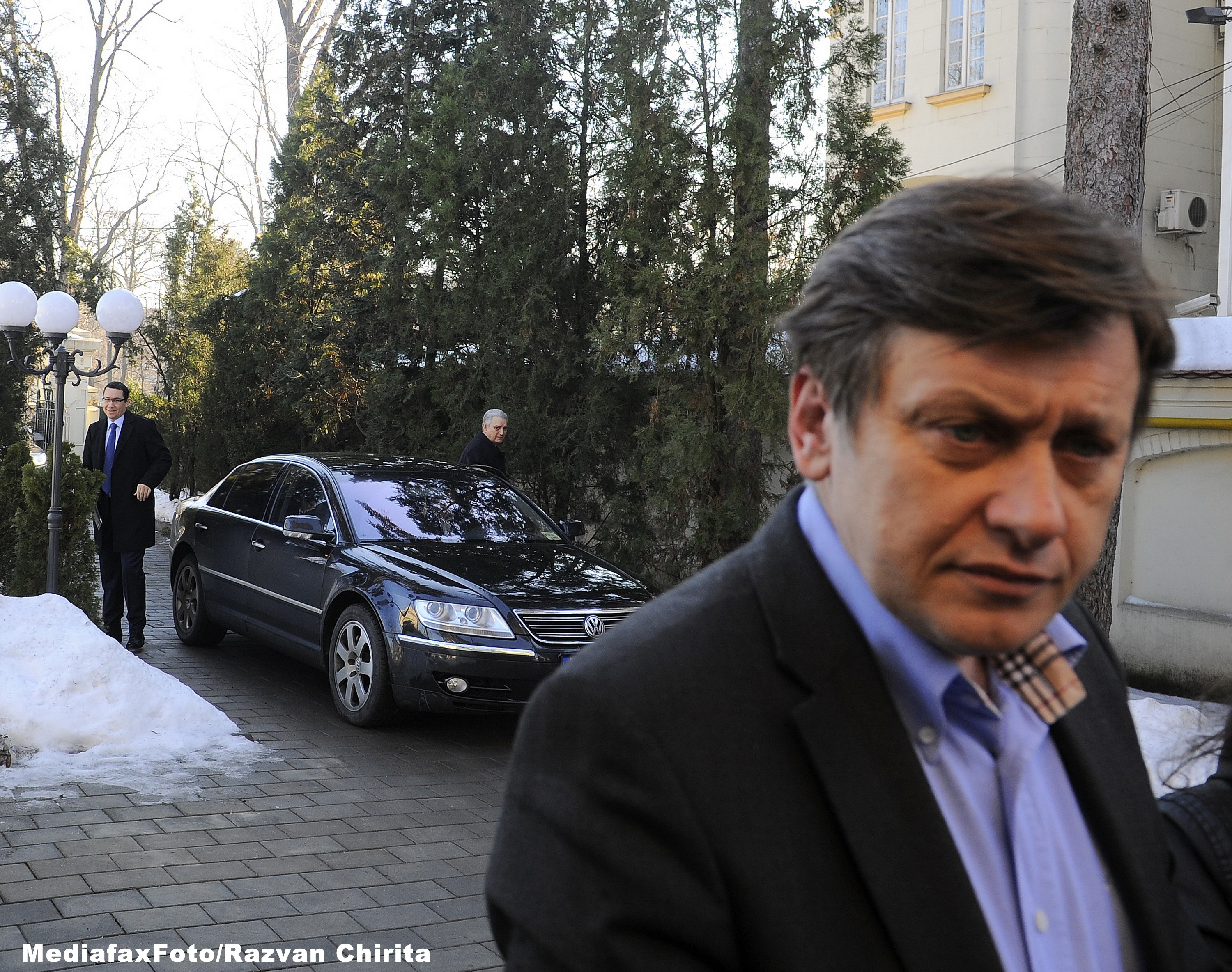 Crin Antonescu: Pentru mine guvernarea nu insemana ciolan, ca pentru Ilie Sarbu