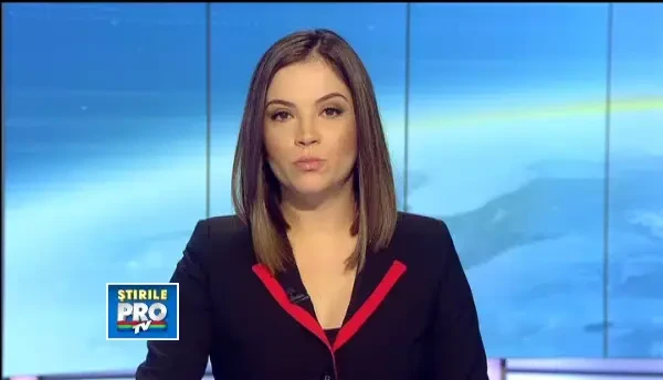 O studenta in stare grava, iar prietena ei ranita dupa ce au depasit o caruta si s-au oprit in TIR