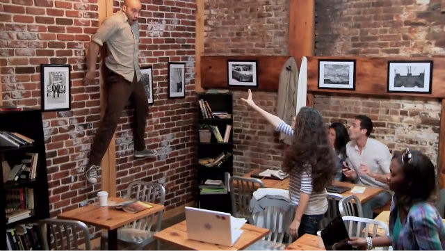 Au intrat sa-si cumpere o cafea: Ce a urmat dupa este de fapt cea mai tare farsa pe care ai putut s-o vezi pana acum: VIDEO