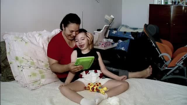 Povestea lui Sebastian, copilul ucis de doua ori dupa nastere. Medicii si asistentele n-au raspuns nici pana astazi pentru gafele lor