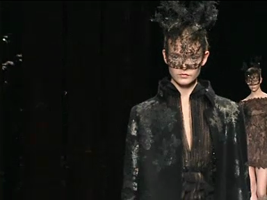 Ralph Lauren a sustinut la Paris prima sa prezentare in afara granitelor SUA. De ce a ales orasul