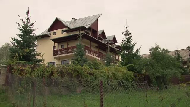 Una dintre cele mai frumoase zone ale Romaniei, in pragul falimentului. 70% din pensiuni au probleme