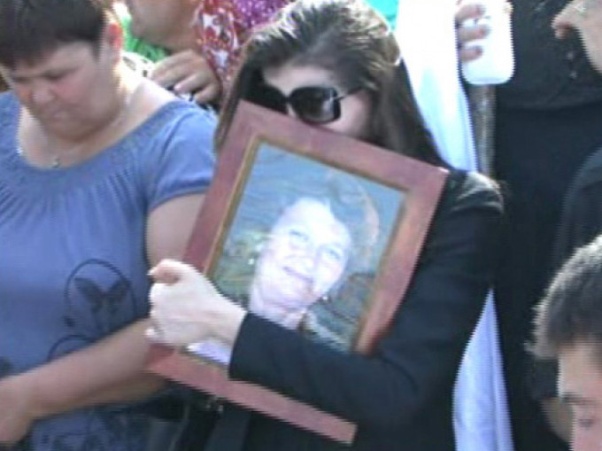 PRIMA APARITIE a Monicai Gabor in PUBLIC dupa moartea mamei sale. E incredibil cum poate sa arate