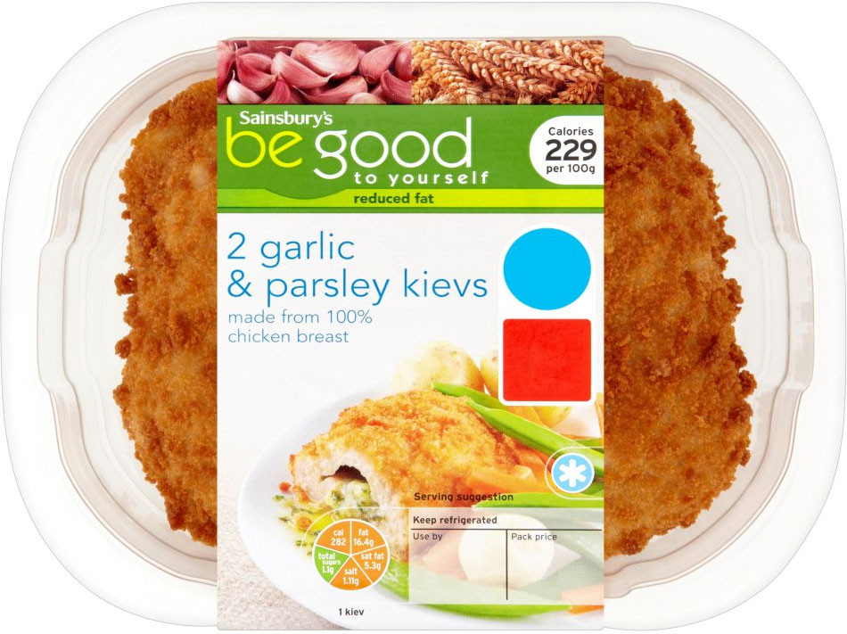 Ce a gasit o femeie in snitelul pe care voia sa i-l dea copilului. "Bine ca am observat"