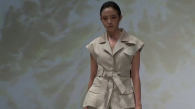 Cum arata hainele pe care le poti conecta la telefon si tableta pentru a te proteja de transpiratie