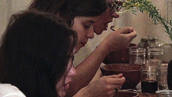 "Taci si inghite" Restaurantul care impune tacere clientilor! Vezi de ce: