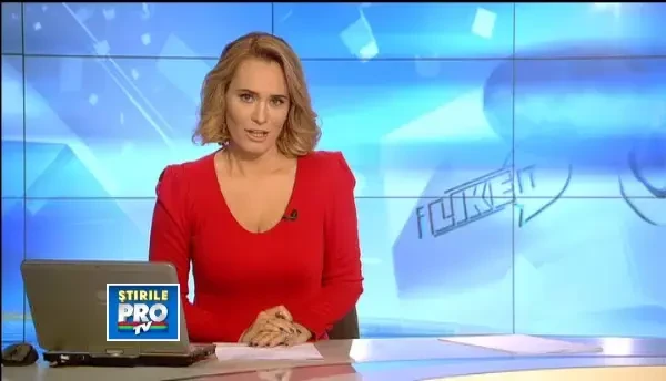 ILikeIT, sambata, 10:30. George Buhnici a provocat-o pe Andreea Esca la o sesiune foto in direct