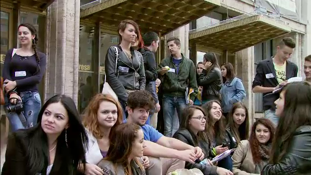 Targ de Universitati, in Capitala. Tinerii vor la facultate pentru ca asa se cuvine, nu din vocatie