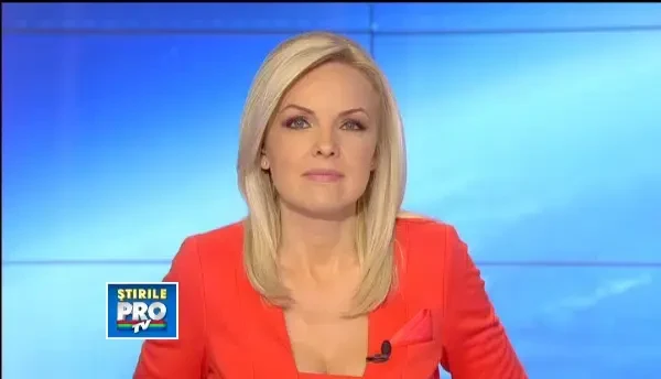 Fetita,oaia care a deprins obiceiurile unui caine. Isi insoteste stapanul la carciuma si la serviciu