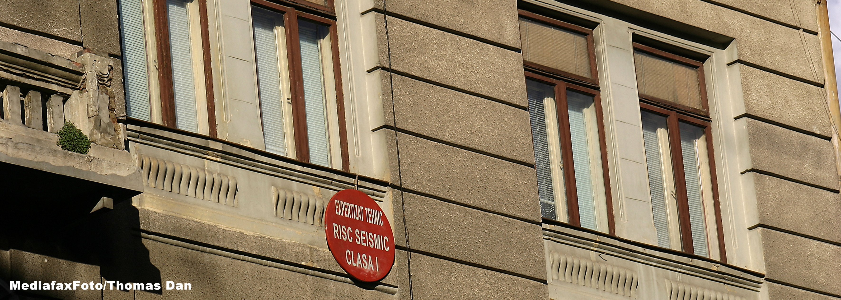 Proiect al primarului general Oprescu. Nicio cladire sa nu se vanda fara certificat de risc seismic