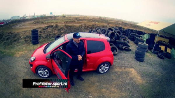 Reactii de “groaza ” ale unei vedete din Romania in cea mai puternica masina de oras.