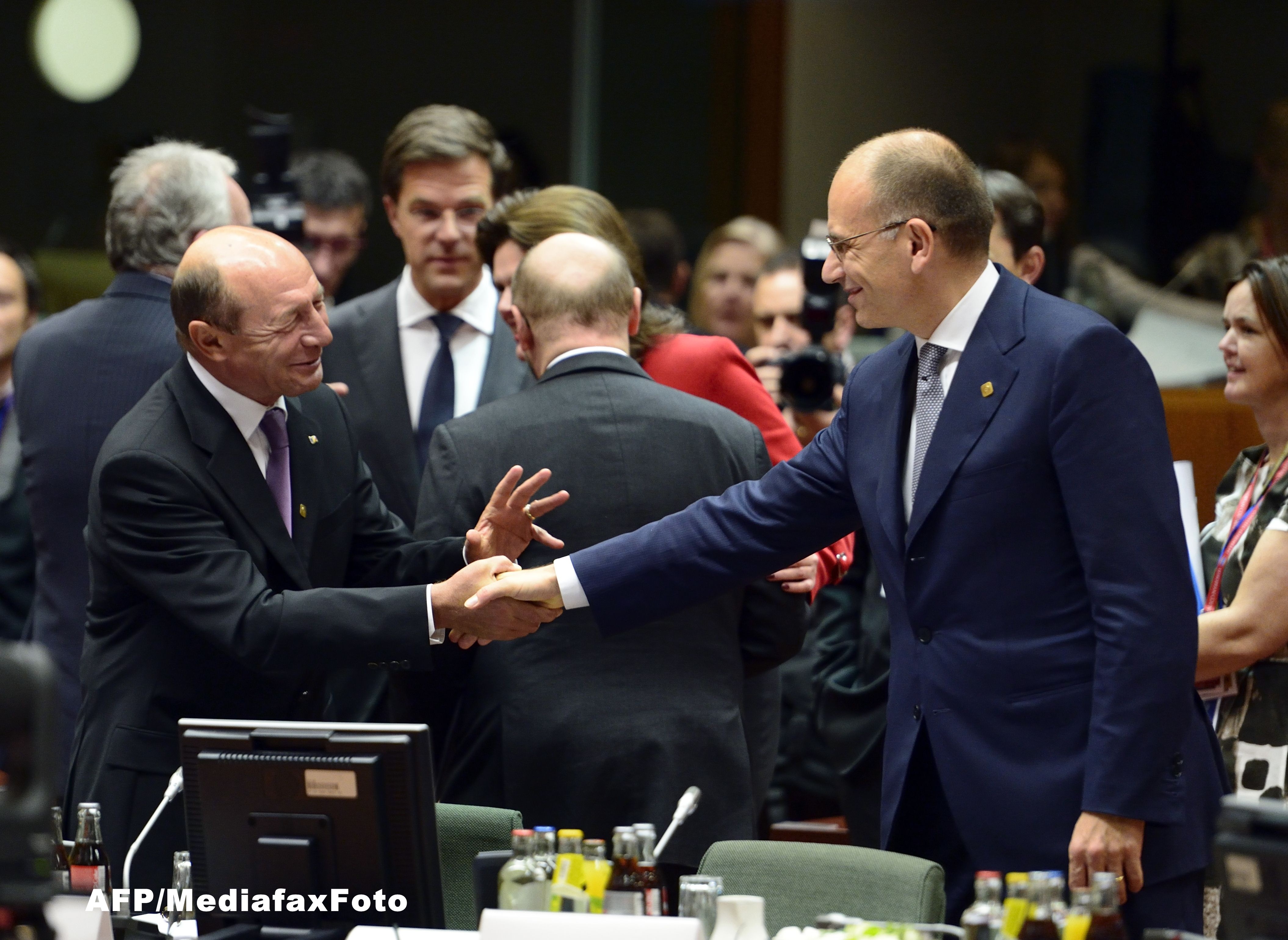 Traian Basescu, premierul Italiei Enrico Letta