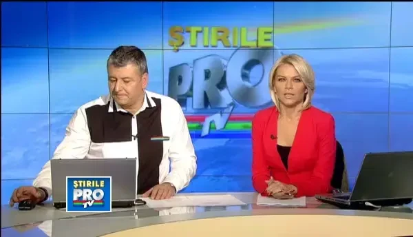 Peste 10.000 de pelerini au stat la coada la Patriarhie, sa se roage la moastele a trei sfinti