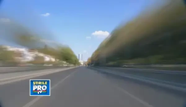 O altfel de experienta urbana. Tehnologia care a revolutionat piata de taxi si i-a educat pe soferi