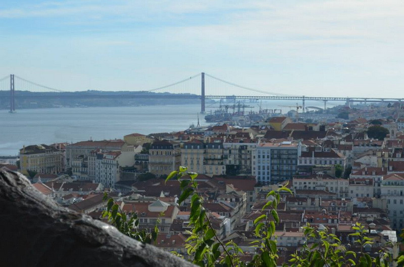 Un mic stat european atrage imigrantii ca un magnet: mancare ieftina si chilipiruri imobiliare