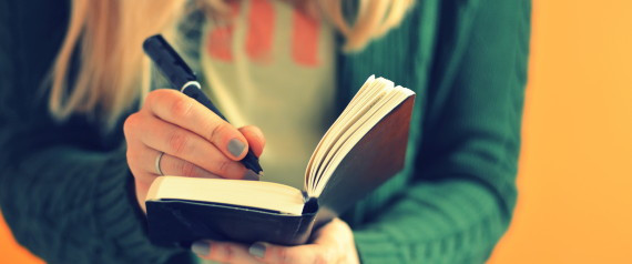 O fata de 12 ani, care a murit din cauza cancerului, a lasat un mesaj tulburator in spatele unei oglinzi