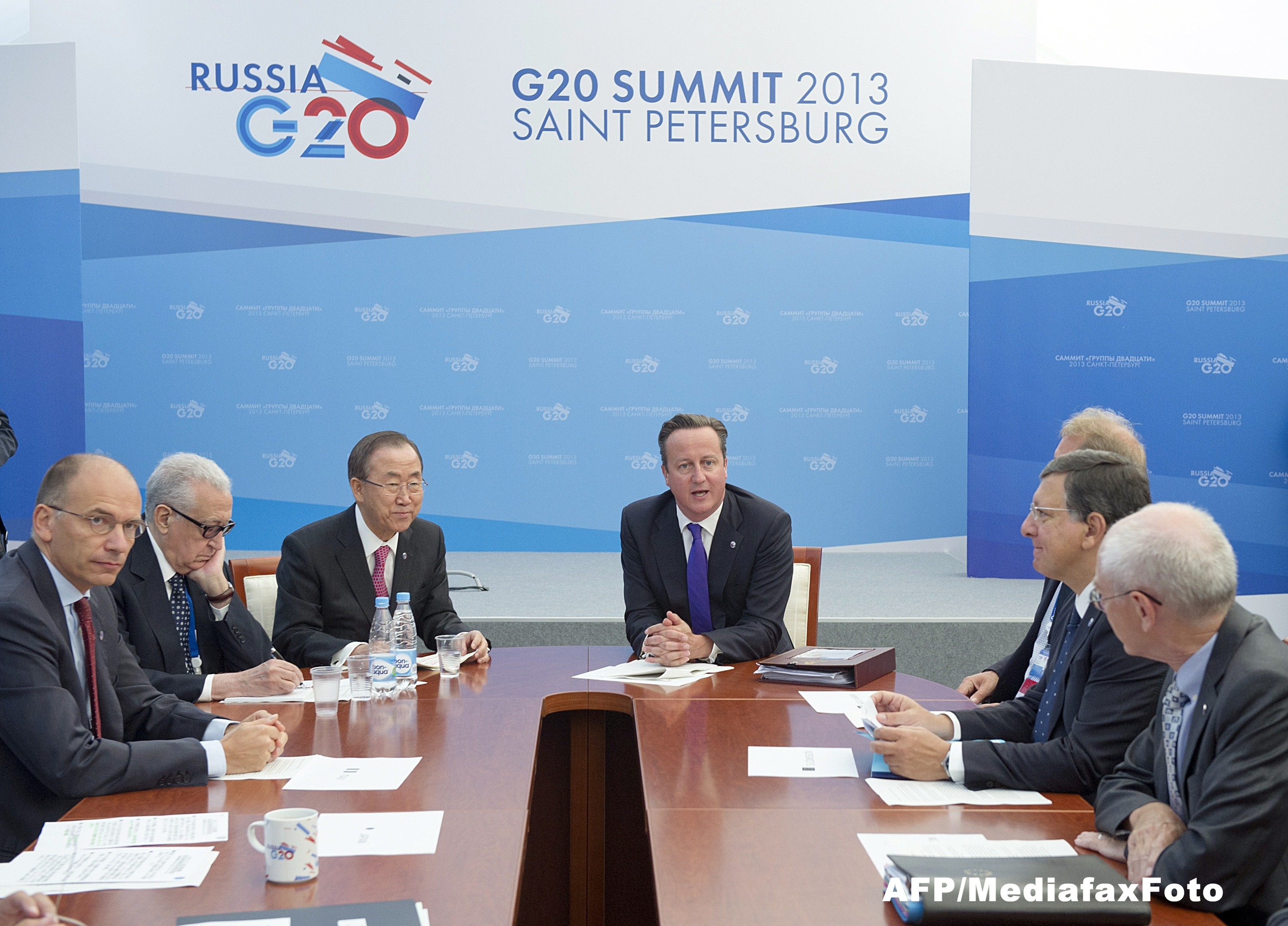 Cadourile otravite ale Rusiei.Liderii de la summitul G20 au primit USB-uri cu virusi care ii spionau