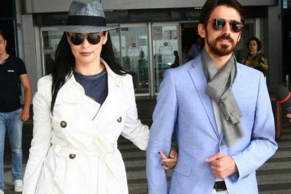 Andreea Marin si iubitul turc s-au logodit in secret. Cum s-au dat de gol fara sa vrea