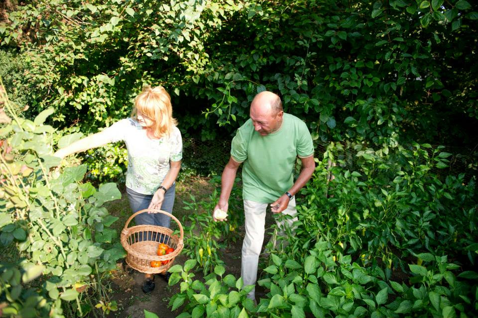Traian Basescu, Maria Basescu