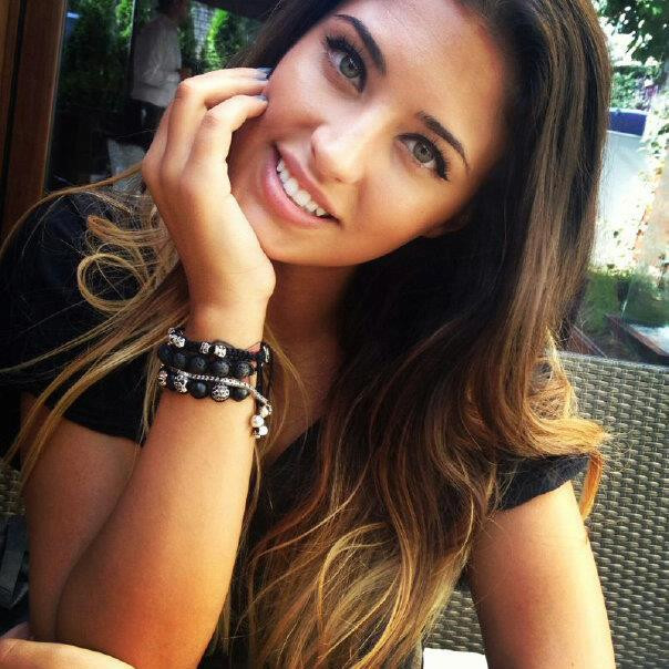 Schimbarea facuta de Antonia. Fanii au reactionat imediat cand au vazut ce a facut artista. FOTO