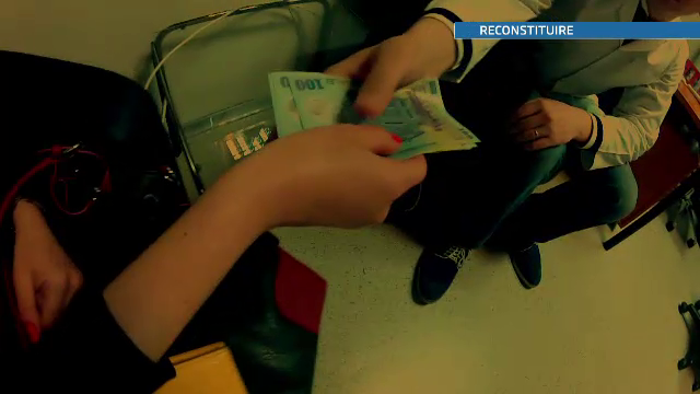 FLAGRANTUL unei cezariene ilegale cu procurorii la usa. Ce risca medicul prins cu mita in buzunar