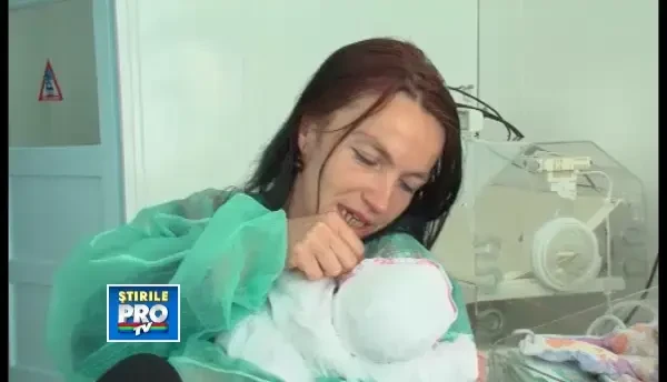 Un bebelus din Alba, nascut prematur, a supravietuit in mod miraculos.