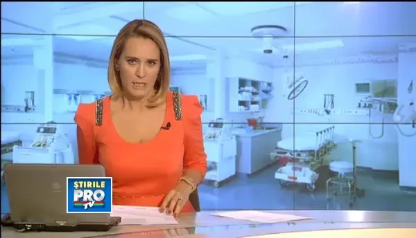 O femeie cu afectiuni psihice si-a injunghiat fiul la Iasi. Baiatul incerca sa opreasca un scandal