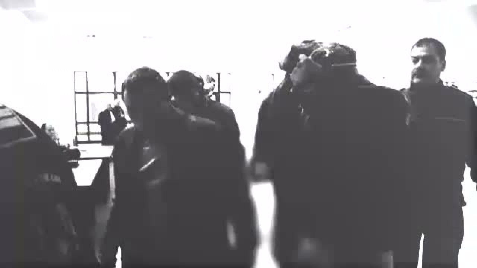 Prin ce a trecut o tanara de 14 ani din Suceava. "E ca o crima in care victima a ramas in viata"