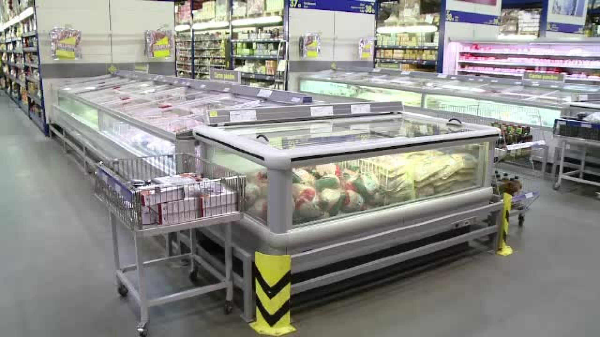 Scandalul puiului infestat. Romania, in mijlocul unei actiuni fara precedent in industria carnii