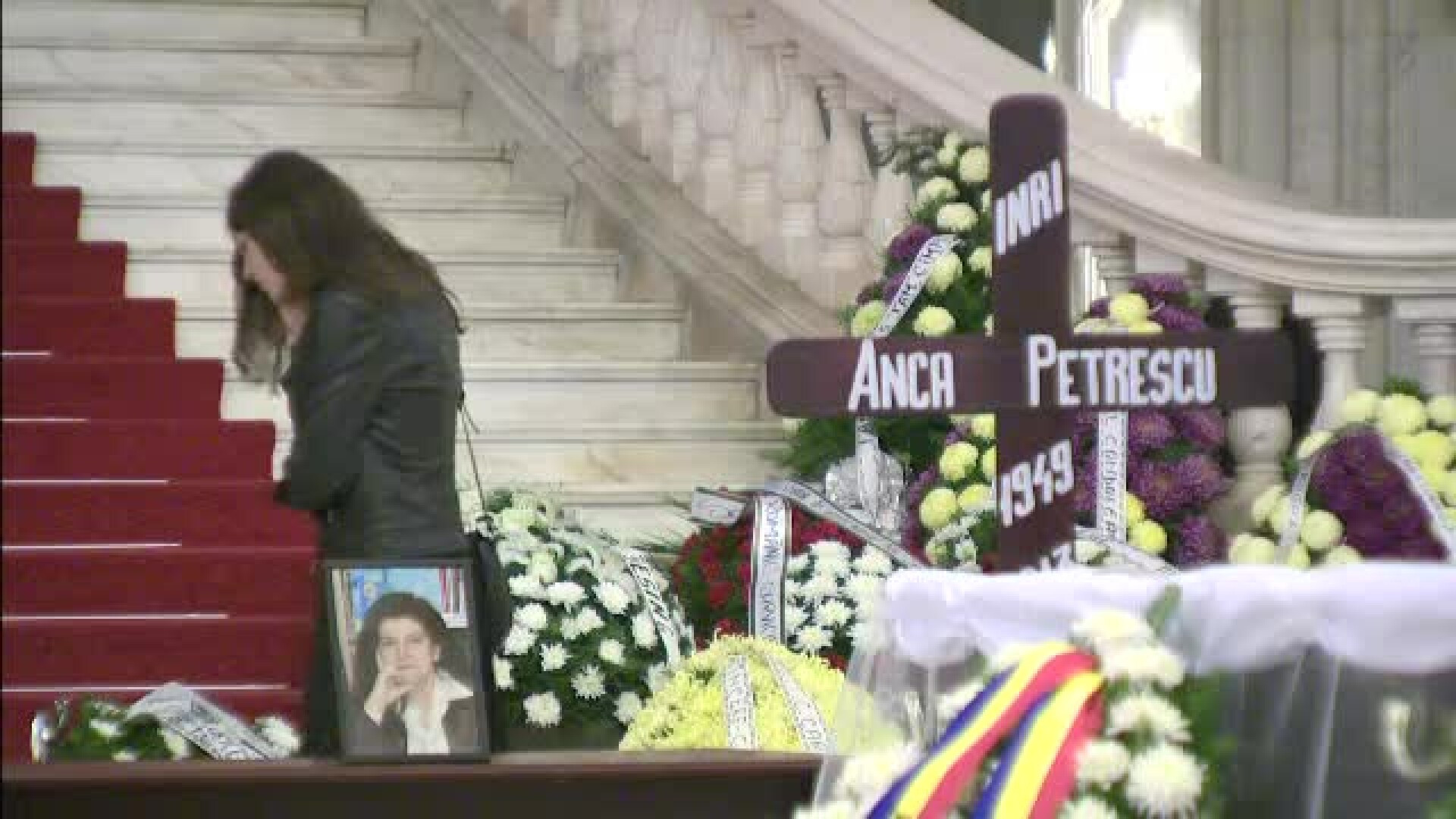 Anca Petrescu, pentru ultima data in Casa Poporului. O ancheta a fost deschisa in acest caz