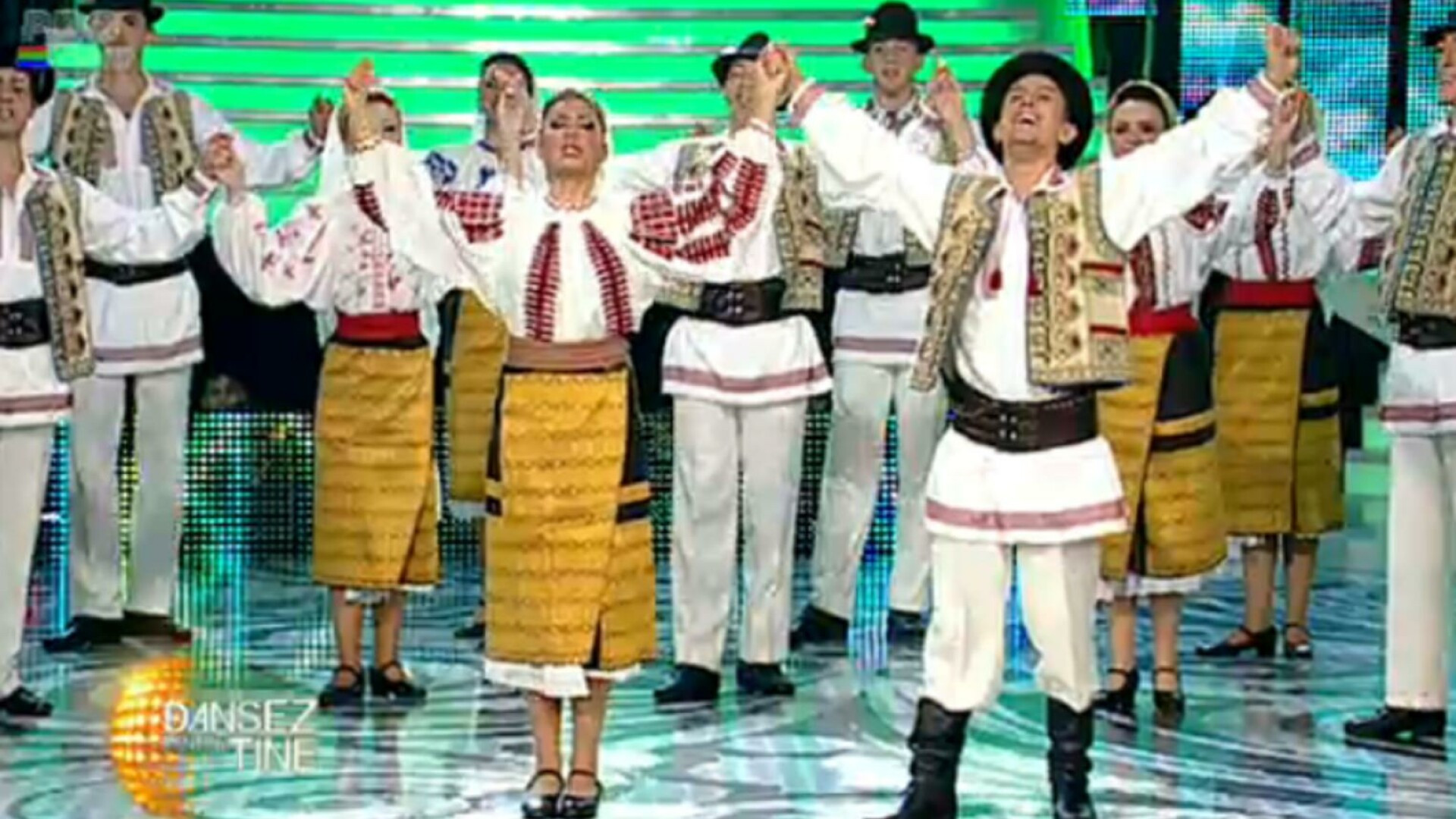 elena mandinga dans popular