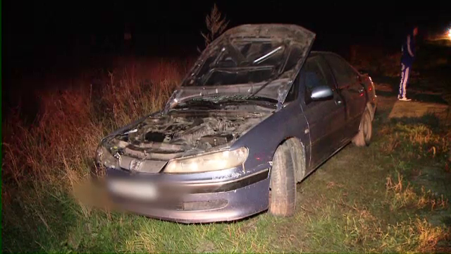 Un tanar pe jumatate dezbracat a fost lovit mortal de o masina in Timis