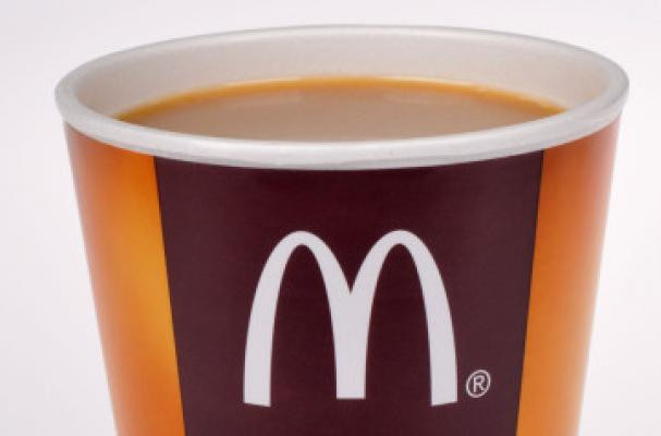 O femeie din Statele Unite da in judecata McDonald's dupa o cafea comandata la Drive-In
