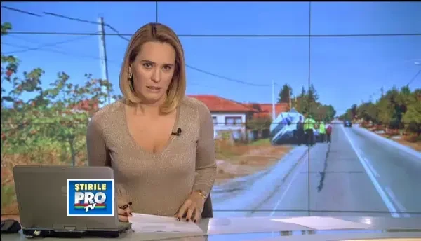 Aproximativ 500 de manifestanti impotriva proiectului Rosia Montana, in mars in Capitala