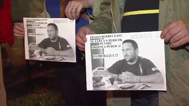 Traian Berbeceanu, asteptat cu entuziasm acasa. Fiul sau a stiut ca tatal lui e in misiune