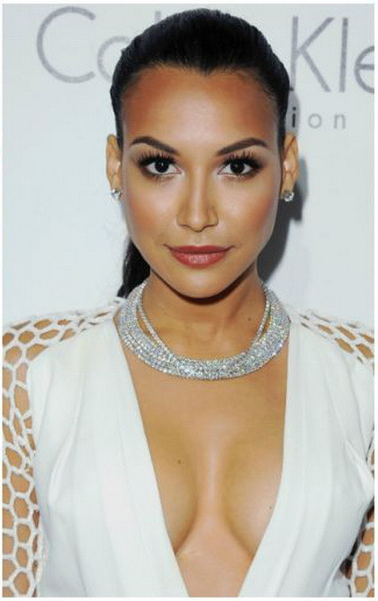 Dupa numai 4 ani de operatii estetice, chipul ei a ajuns asa. Cum arata inainte sa fie celebra