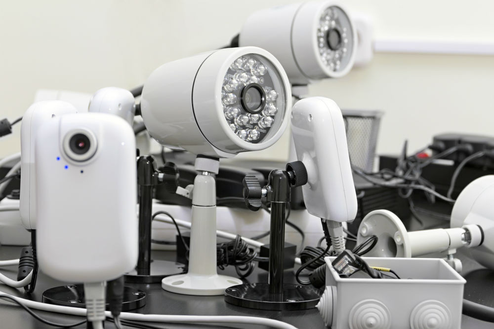 Uite 10 produse pe care trebuie sa le bagi in seama de Black Friday!