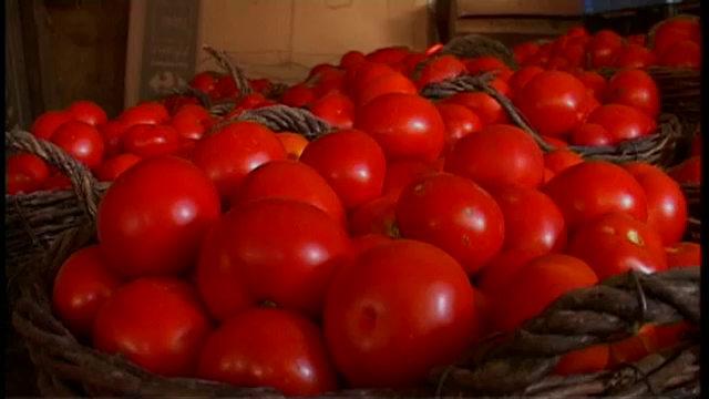 Super-productia de legume si fructe nu a adus profit. Multi fermieri au ajuns in pragul falimentului